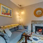 2 Bed In Oc-ds932
